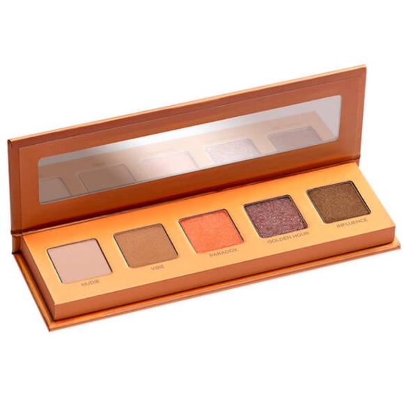 Urban Decay Lightbeam Eyeshadow Palette - Picture 2 of 4